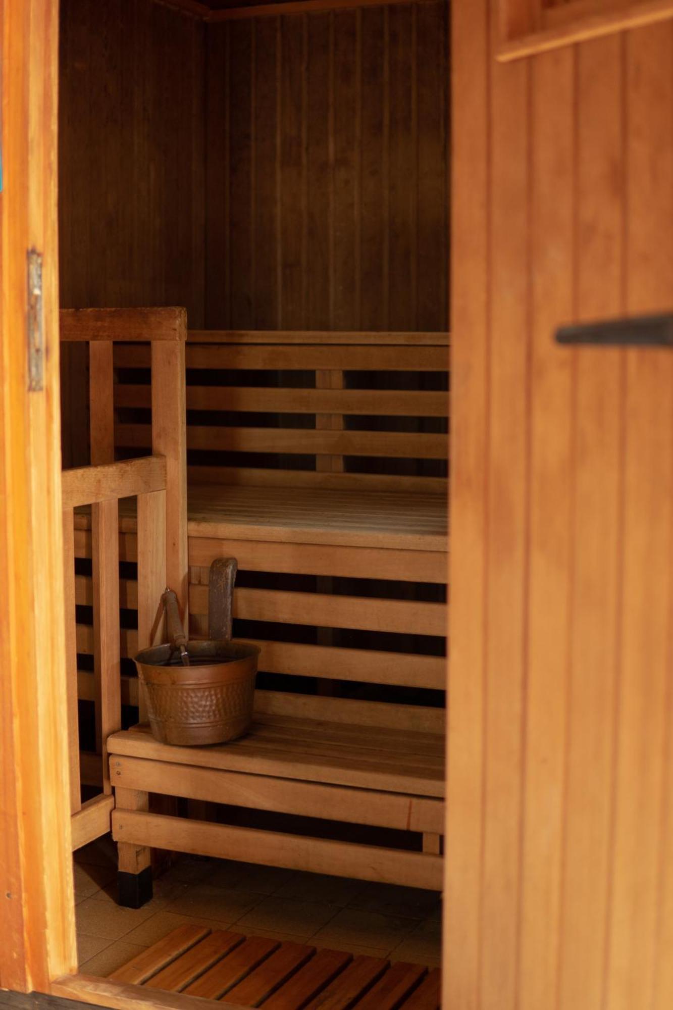 Guest house 